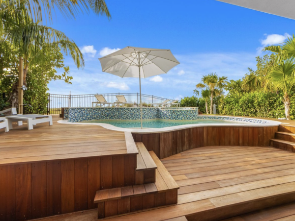 Anna Maria Island Vacation Beach Pool Home Five Bedrooms